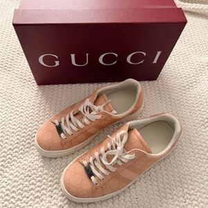 Gucci Women's Peach Sneakers
